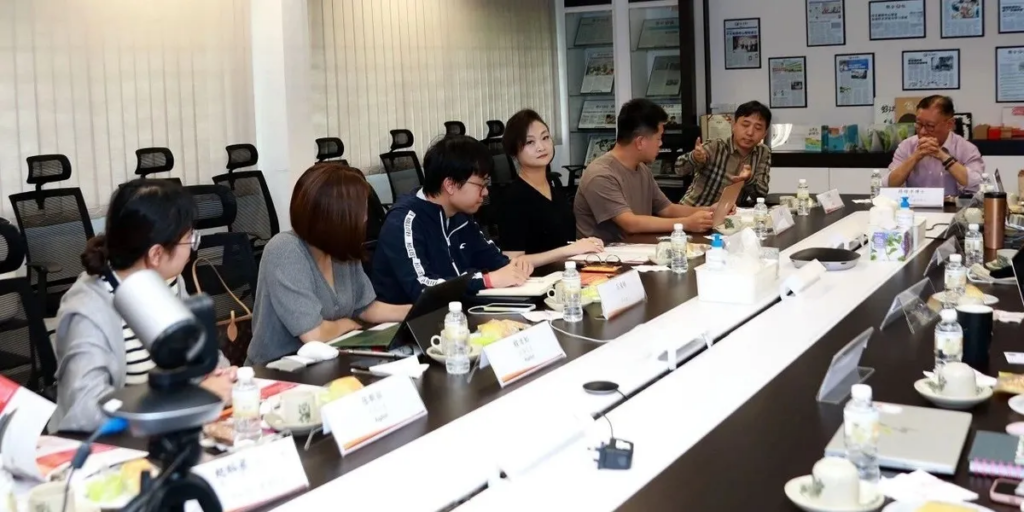 46ad98f3 caac 41b5 9e2b dfd4b7c925f8